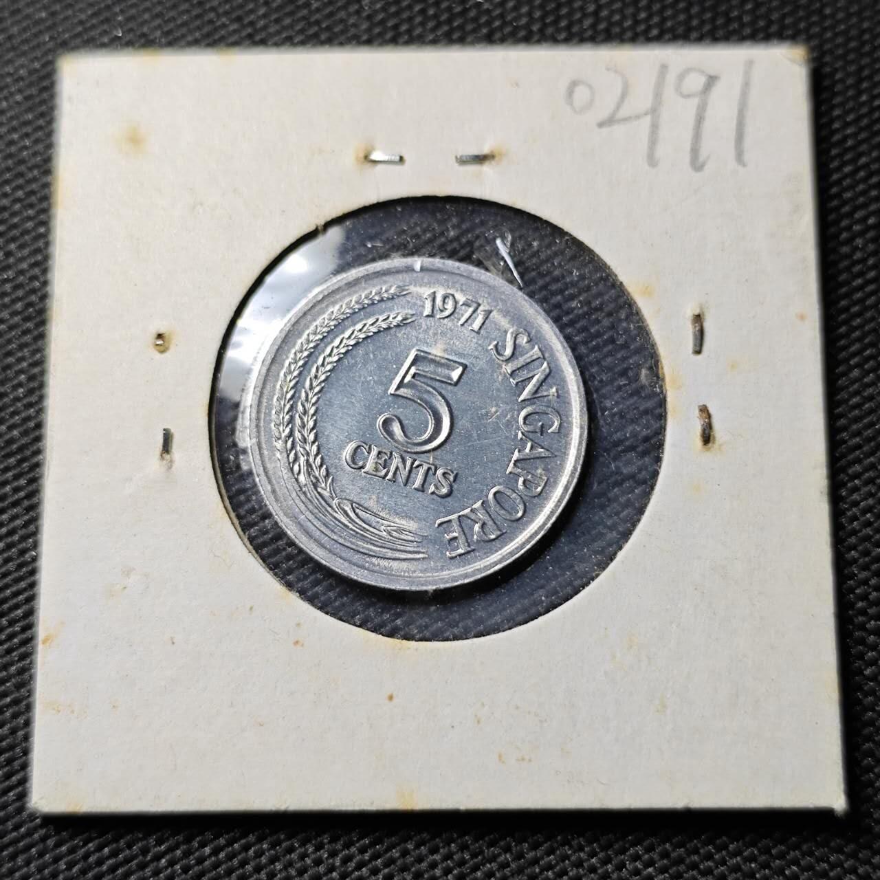 KK钱币收藏小铺   第402期 2月预留时间 周末发货  1971新加坡5分纪念币 拆卷品