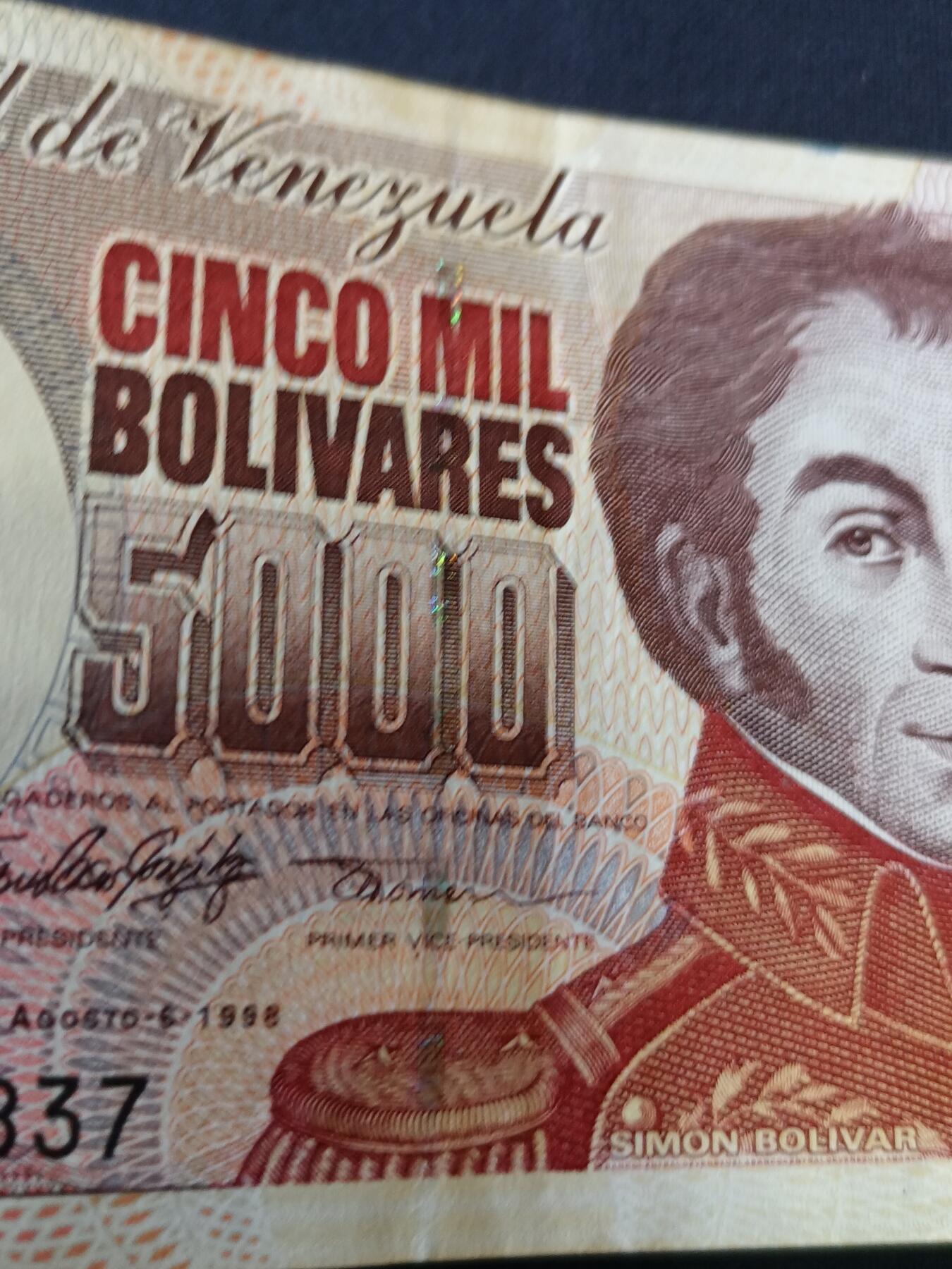 【游宝拍卖】丙午马年第8期 委内瑞拉-5000玻利瓦尔【1998年 近新品相AU- 中折】