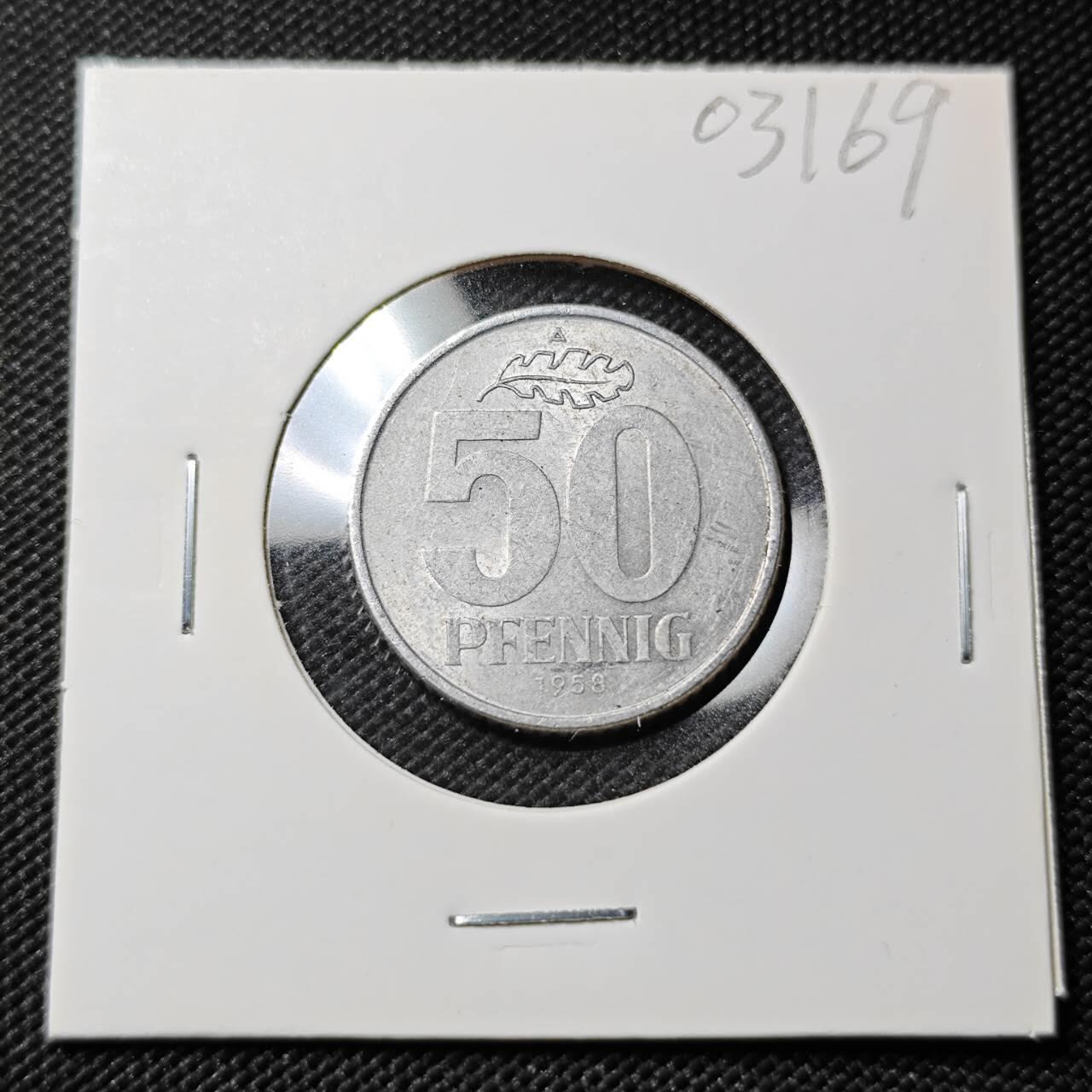 KK钱币收藏小铺   第403期 2月预留时间 周末发货  1958东德50芬尼