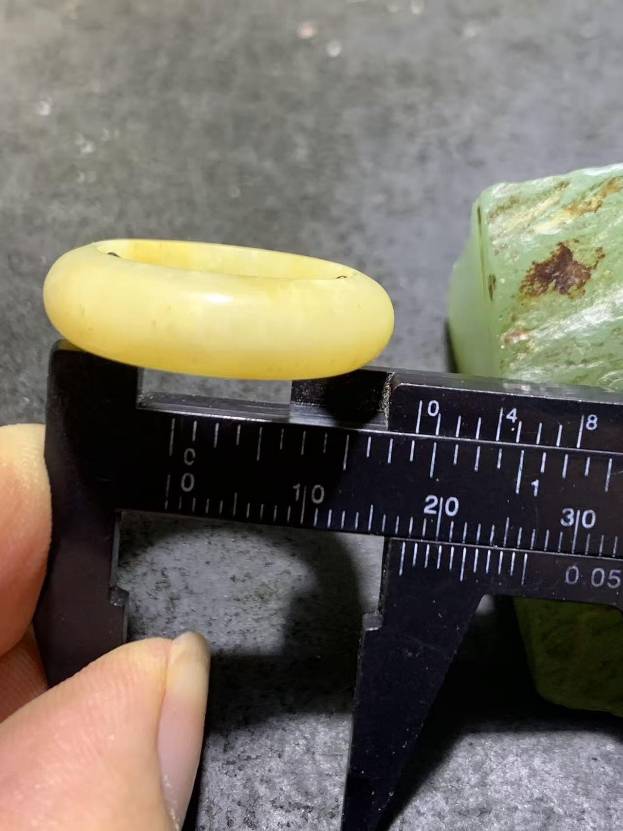 精美骨圈跑环，卡环一个，