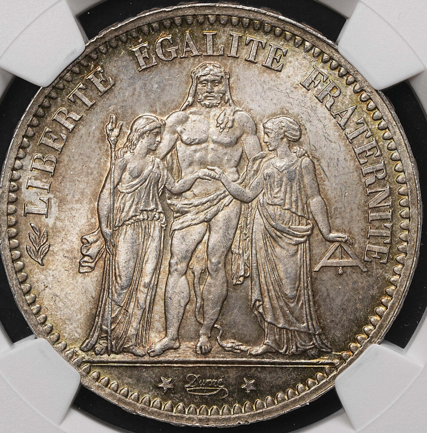 修遠堂世界钱币第106期，请看参拍说明 NGC MS64 1873年法国大力神5法郎大银币，A厂铭，纸袋五彩