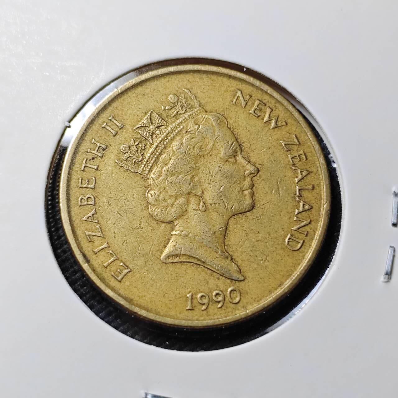 KK钱币收藏小铺   第403期 2月预留时间 周末发货  新西兰2元