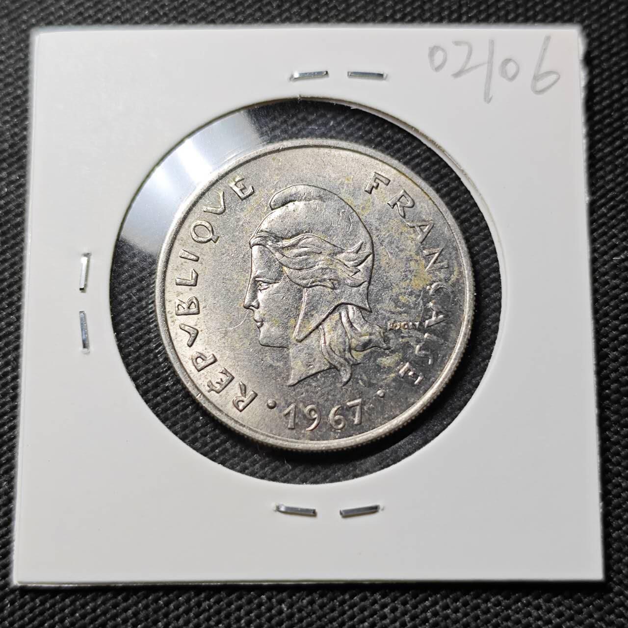 KK钱币收藏小铺   第402期 2月预留时间 周末发货  1967法属赫布里底20法郎