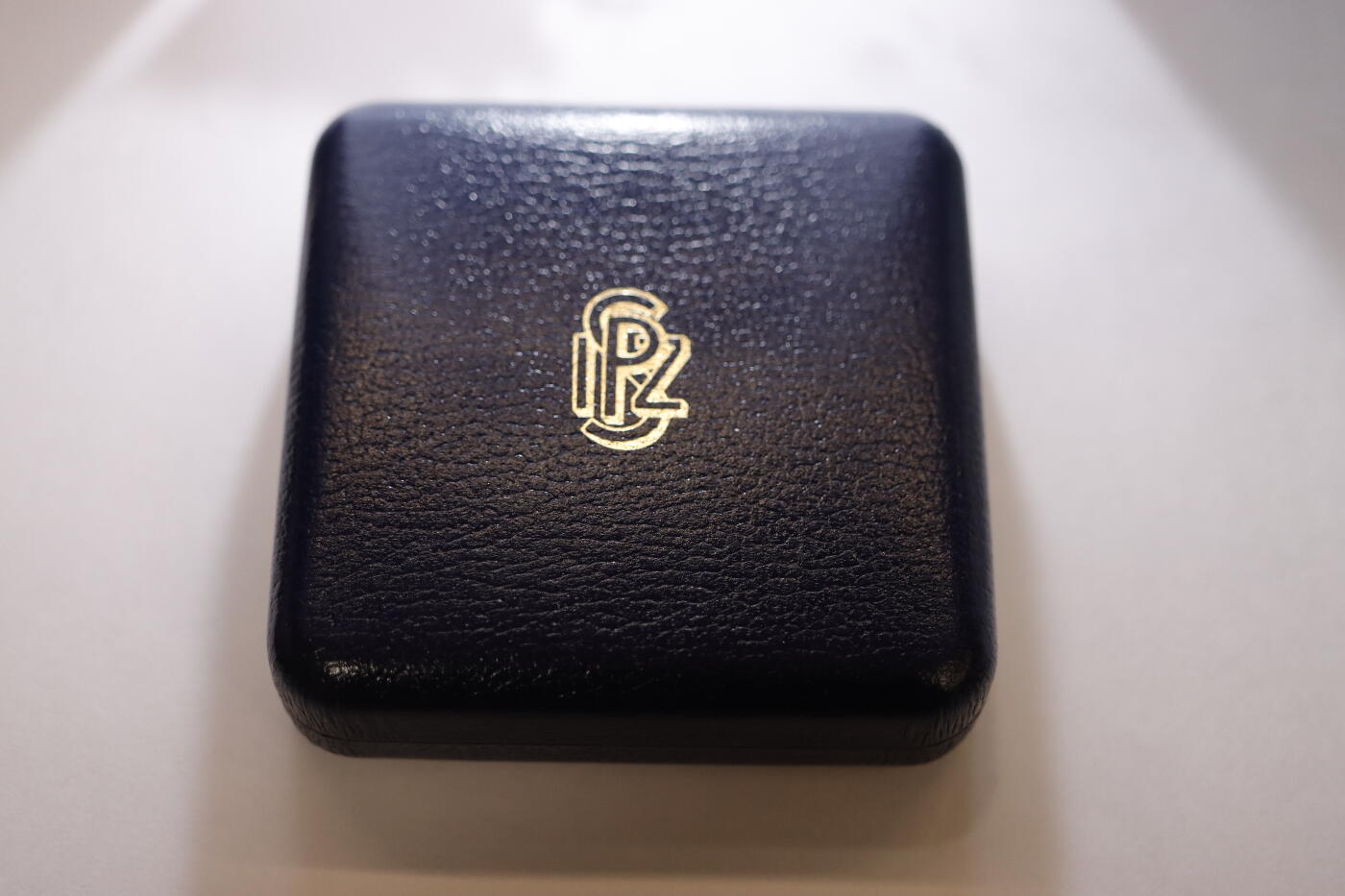 观钱近现代机制币拍卖No.003  意大利 1994 年 “动植物保护” 1000 里拉纪念银币