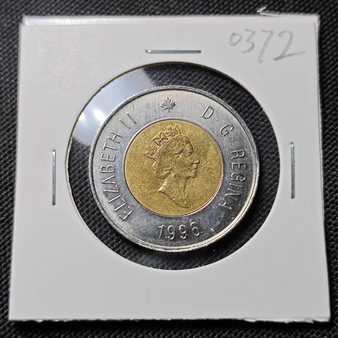 KK钱币收藏小铺   第403期 2月预留时间 周末发货  1996加拿大2元 好品