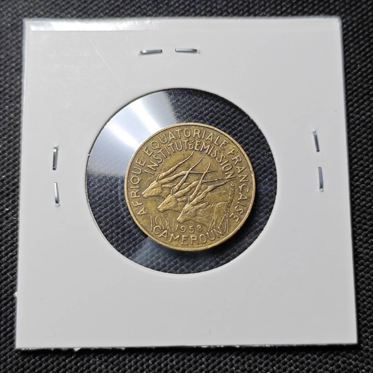 KK钱币收藏小铺   第403期 2月预留时间 周末发货 1958中非共同体5法郎