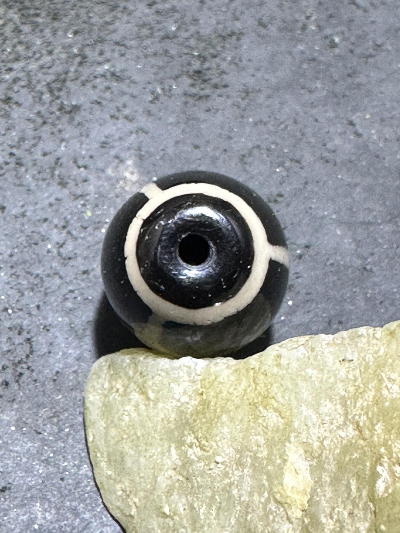 仅此一颗，精品藏传龟甲玛瑙天珠一颗