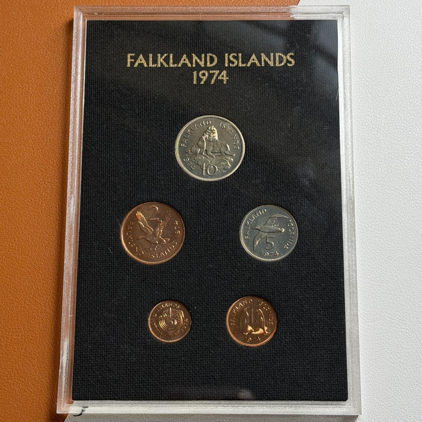 ＜星葵🌻钱币社＞硬币场·第71期·3月10日发货 福克兰群岛1974年盒装套币