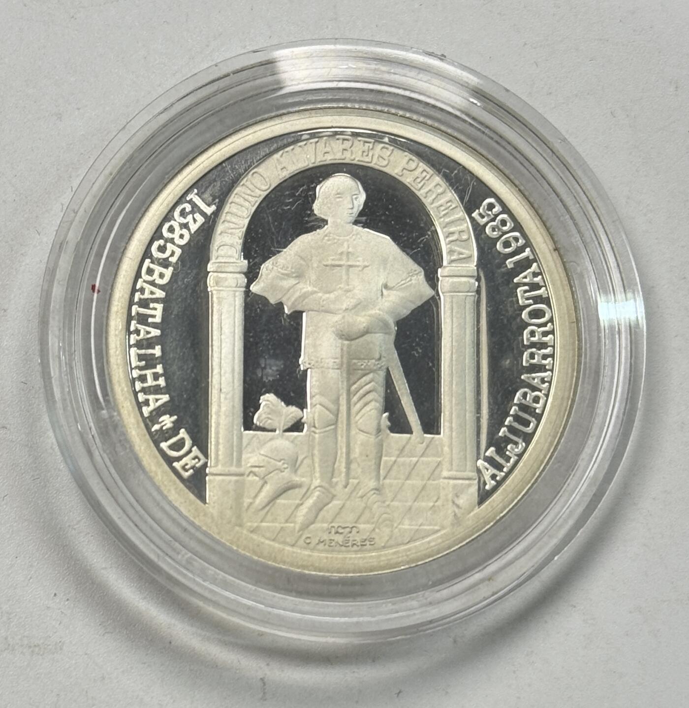 S&S Numismatic世界钱币-拍卖 第121期  葡萄牙1985年 阿尔茹巴罗塔战役(6世纪葡萄牙重要的对抗西班牙的战役）25和100埃斯库多精制纪念银币2枚全套 11+16.5克925银 发行量：5000 盒证全