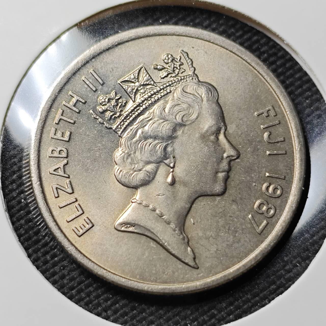 KK钱币收藏小铺   第402期 2月预留时间 周末发货  1987斐济20分 好品