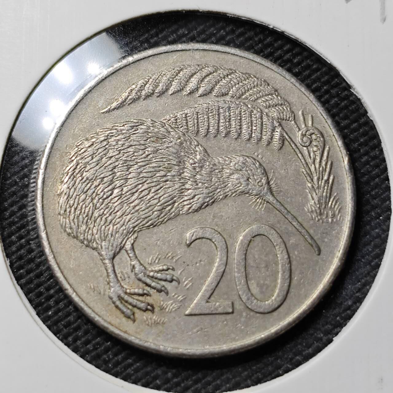 KK钱币收藏小铺   第402期 2月预留时间 周末发货  1984新西兰20分 加拿大代铸 浅雕版