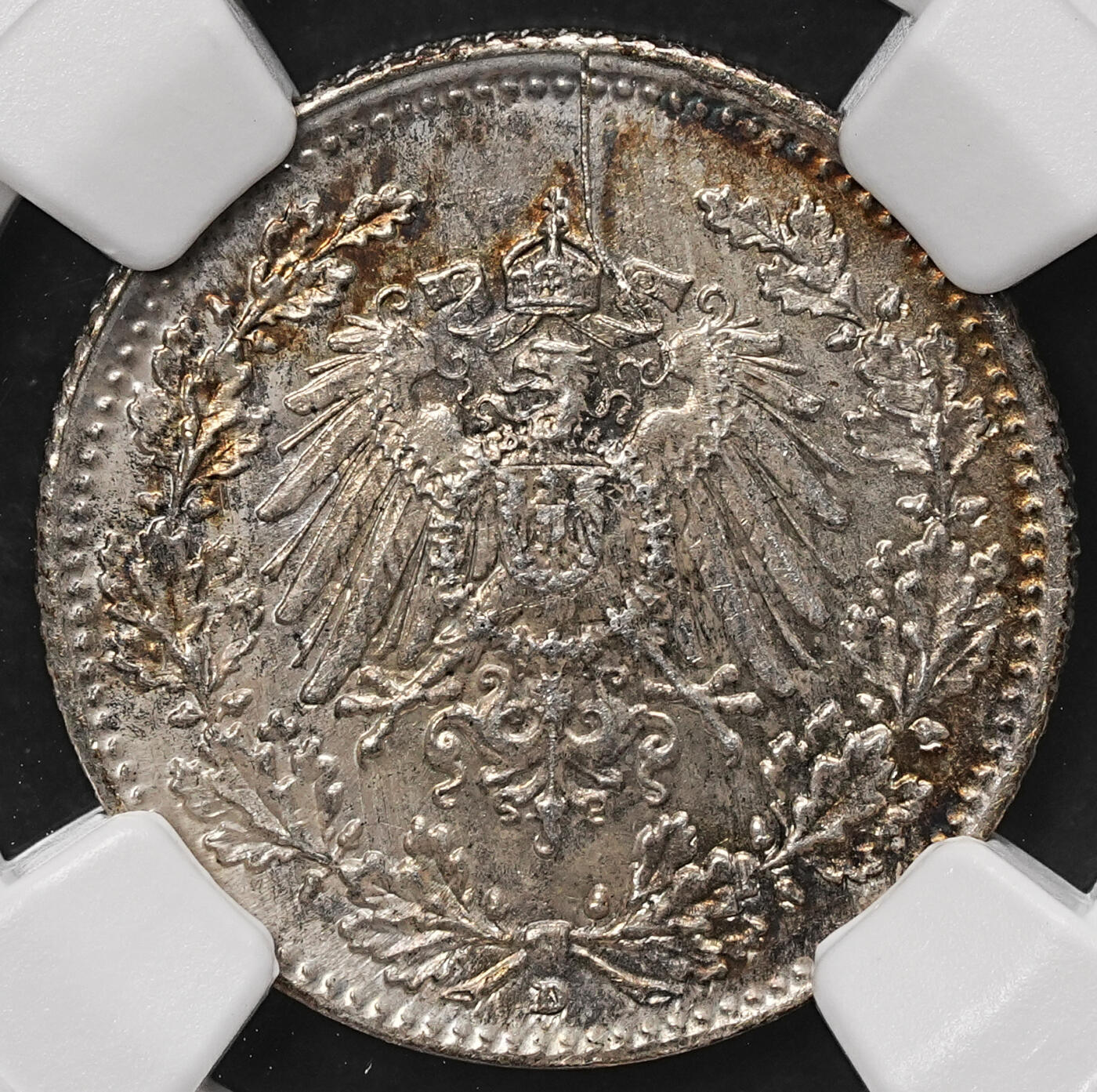 修遠堂世界钱币第106期，请看参拍说明 NGC MS64 1918年德国1/2马克银币 D厂铭