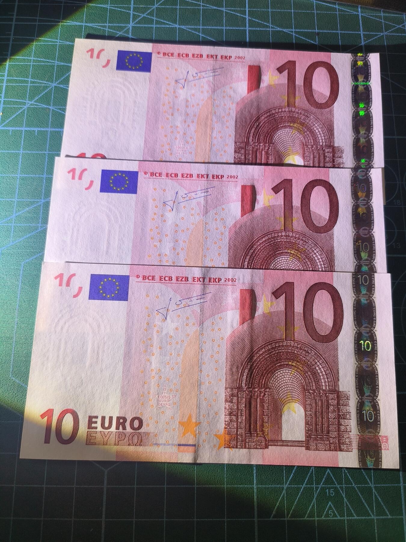 世界靓号纸钞第八十二期 2签欧元 5欧元两张 10欧元三张 品相如图