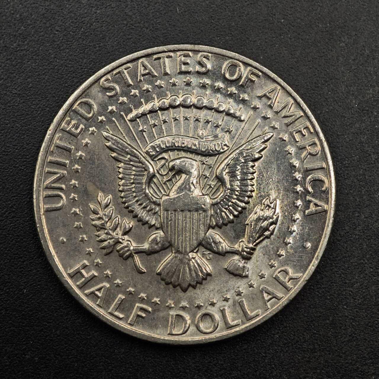 【淘币小摊】实时拍第八百七十七拍   散币场    每周一统一发货 美国1972年肯尼迪半美元