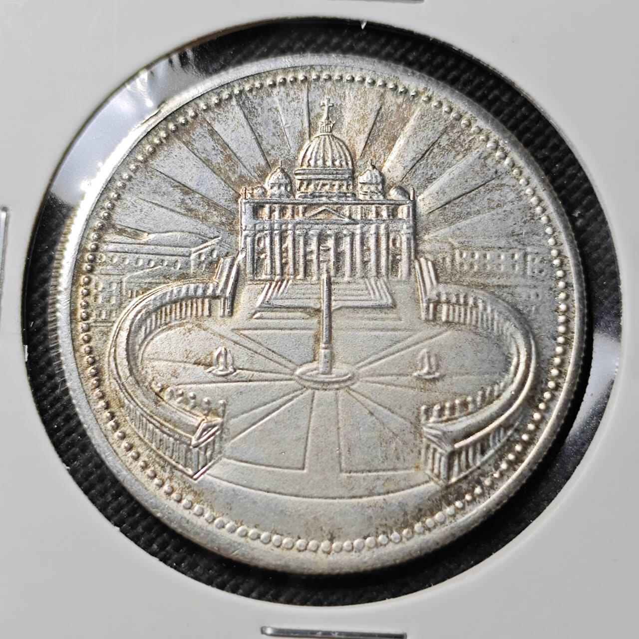 KK钱币收藏小铺   第403期 2月预留时间 周末发货  梵蒂冈镀银章