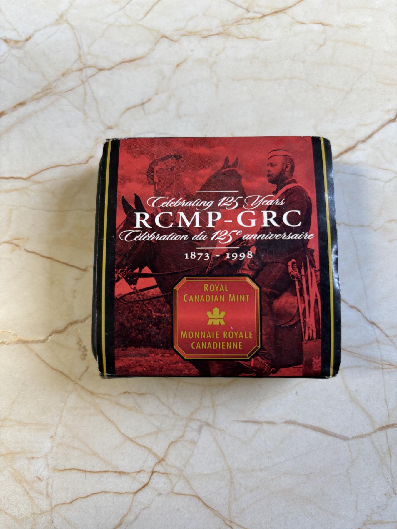 第193期拍卖 获奖加拿大1998年皇家骑警成立125周年精制银币，925银，25.175克