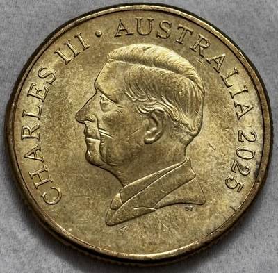 文馨钱币收藏第 296 场，长期接代拍业务 -  原光品相 2025 年澳大利亚 一元，查尔斯头像少见