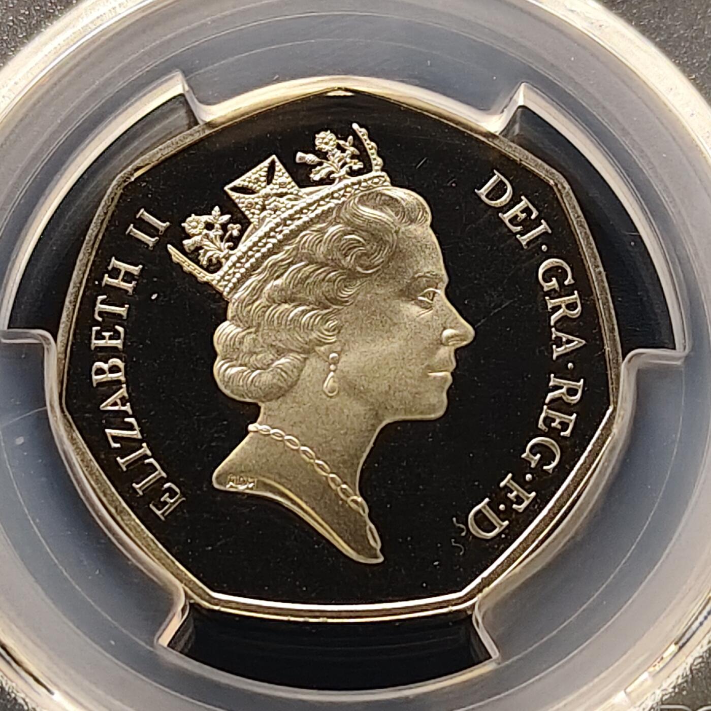 【全场包邮】纯粹捡漏拍511场 【收藏级】英国1992年50便士欧洲部长理事会主席精制纪念币-PCGS PR68 DCAM（更高分仅3枚）