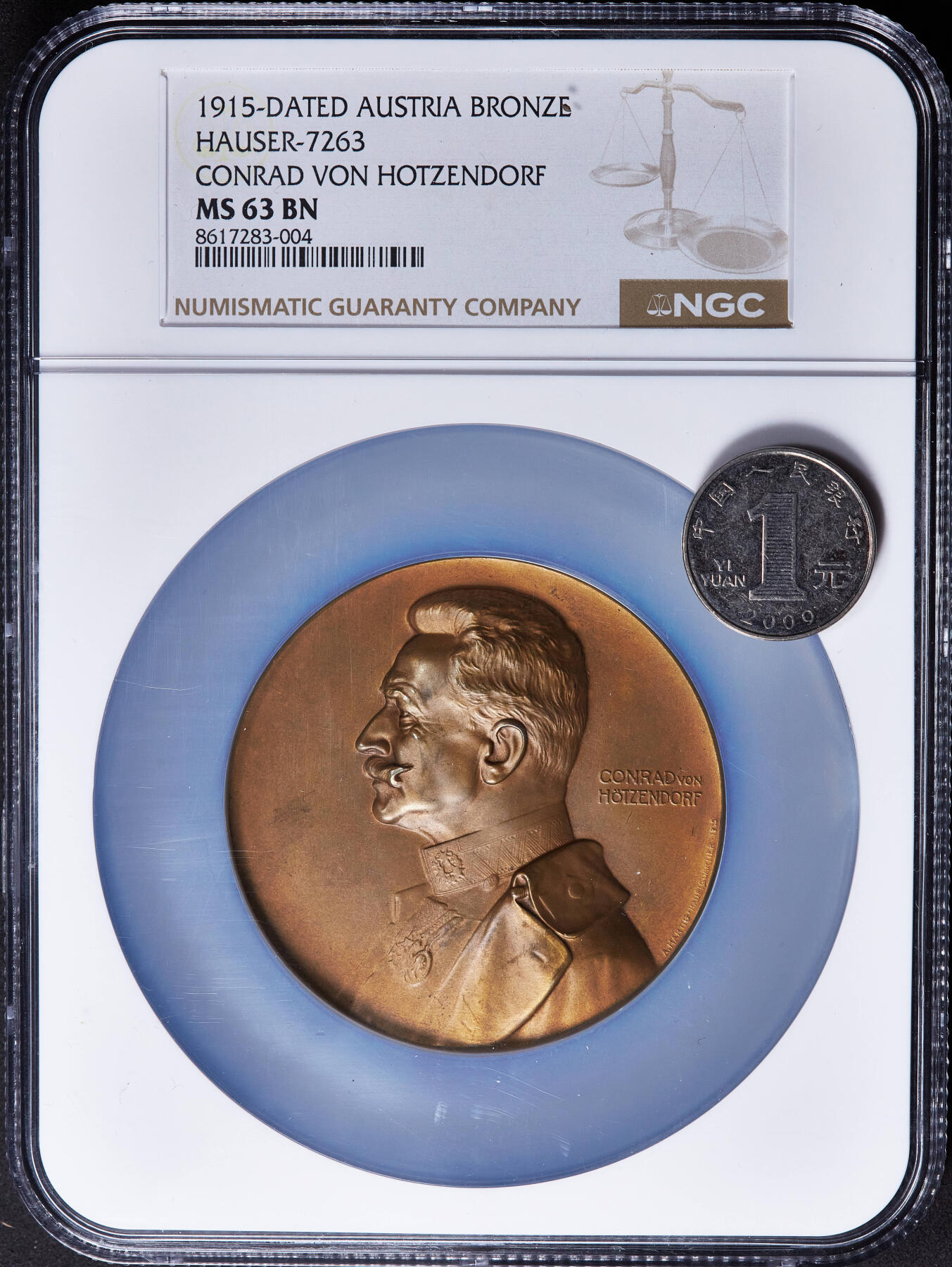 【俄甄集藏】2026年(049)03-18星期三 晚 19:30 全场包邮 奥地利1915年纪念陆军元帅弗兰茨·康拉德·冯·赫岑多夫骑士屠龙大铜章，NGC MS63，经典品种，直径：65mm