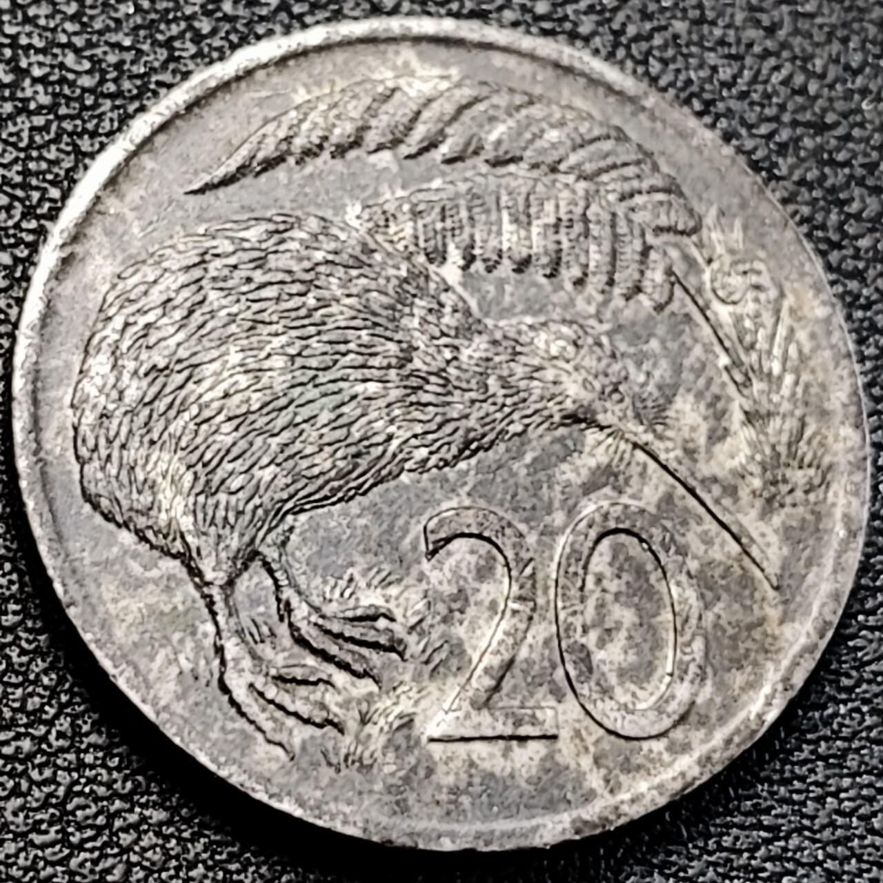 泉币菌-第205场-拍品多 请提前出价 。