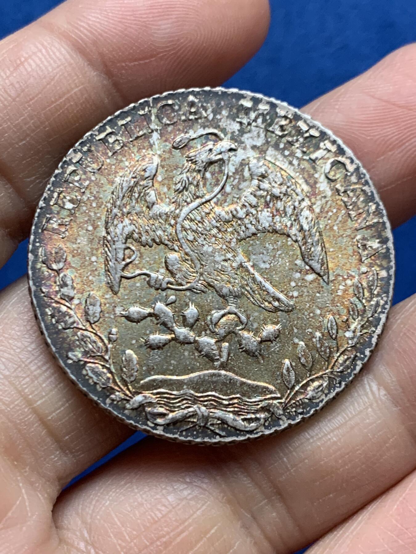 《竞宝斋》第468场 周日，周一 2场连拍 （全场包邮）欢迎送拍 真银假币 1883年 墨西哥花边鹰洋 8瑞尔 银币 包浆漂亮 26.86g