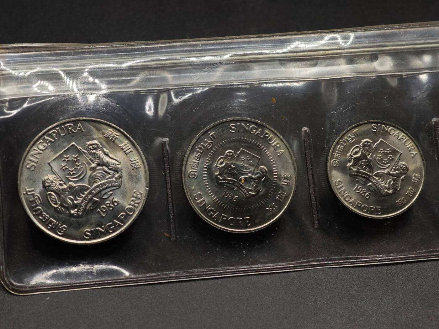 【淘币小摊】实时拍第八百七十九拍   银币套币场    每周一统一发货 新加坡1986年套币含镍版一元