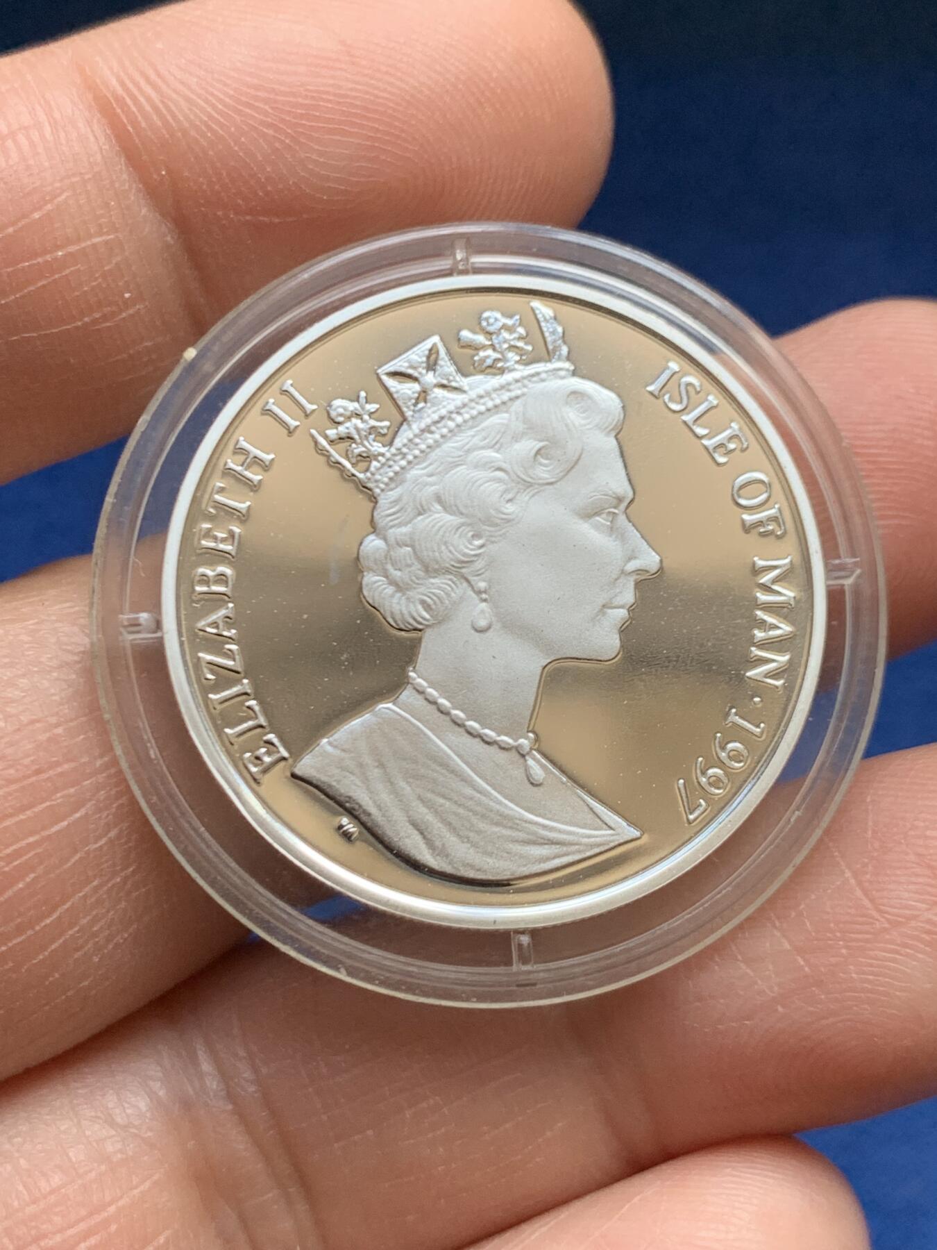 《竞宝斋》第468场 周日，周一 2场连拍 （全场包邮）欢迎送拍 马恩岛1997年担任欧盟轮值主席国10欧元银币 纪念扬·斯韦林克 10.1g 925银 铸造量30000