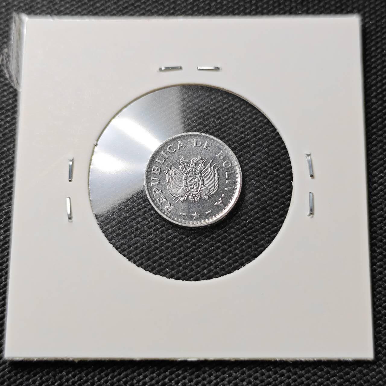 KK钱币收藏小铺   第404期 2月预留时间 周末发货  1987玻利维亚2分