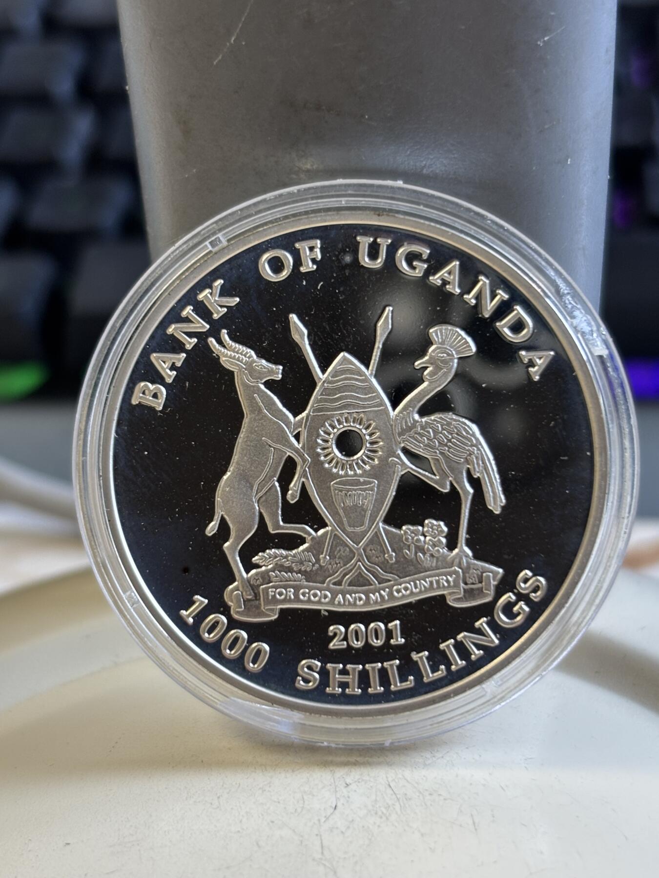 第193期拍卖 乌干达2001年人物丢勒精制纪念银币带证书，925银，20克，发行5000枚，塑料盒有裂痕