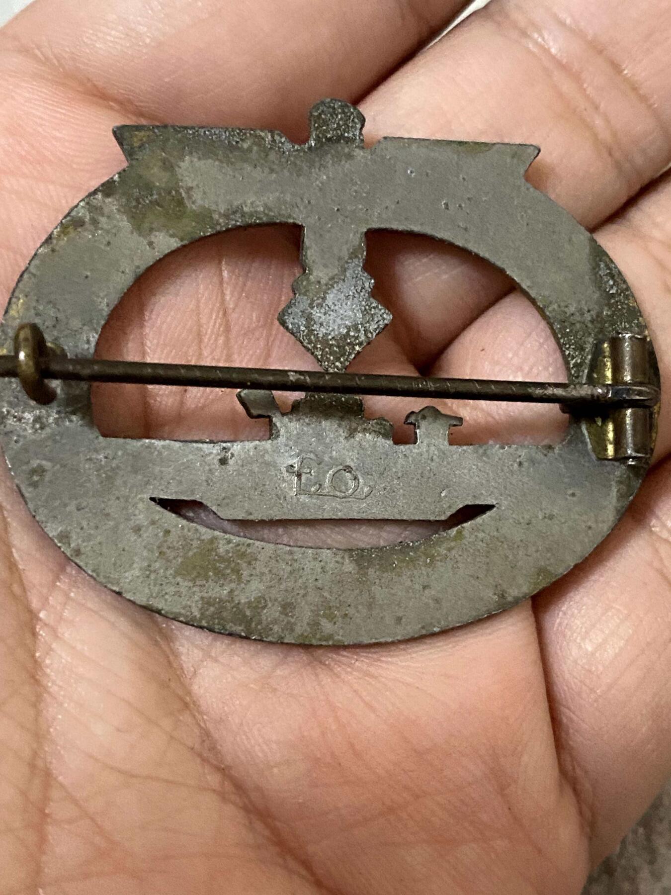 美德苏勋章奖章拍卖 本次各种都有 取消了保留价模式  德因原因只上2-3图 具体的想要的请联系我要完整图。都经过讨论未标明则全部是原品，保真 放心拍。3月4日晚上九点结束在麦稀奇 找不到的加我qq或者微信都是184277308备注苏章拍卖。