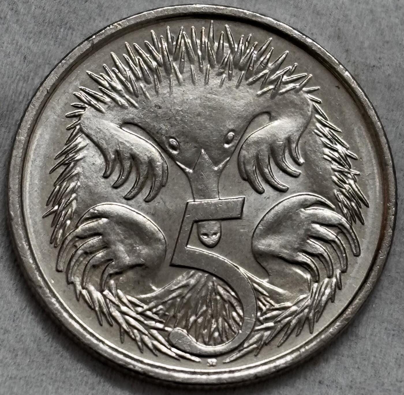 文馨钱币收藏第 296 场，长期接代拍业务  原光品相 2025 年澳大利亚 5 分，查尔斯头像少见