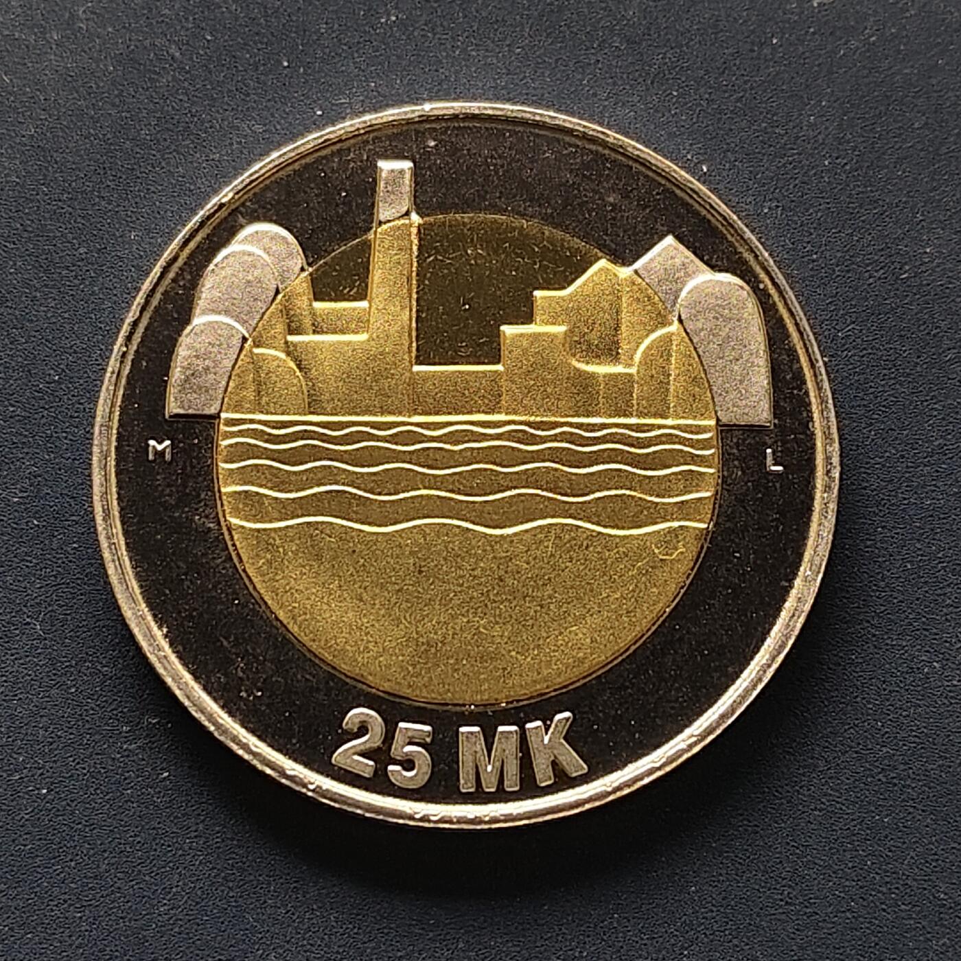 【全场包邮】纯粹捡漏拍510场 芬兰1997年25马克独立80周年双色纪念币