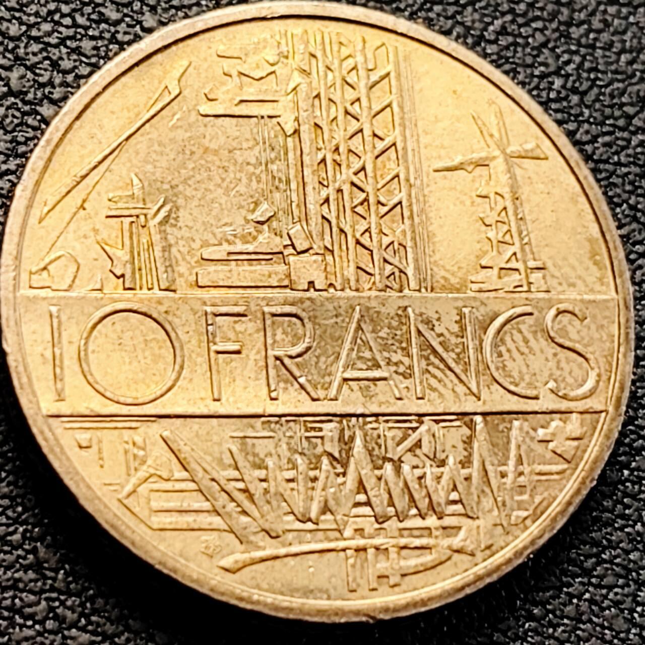 泉币菌-第205场-拍品多 请提前出价 。