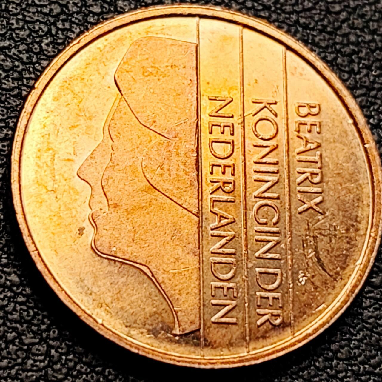 泉币菌-第205场-拍品多 请提前出价 。