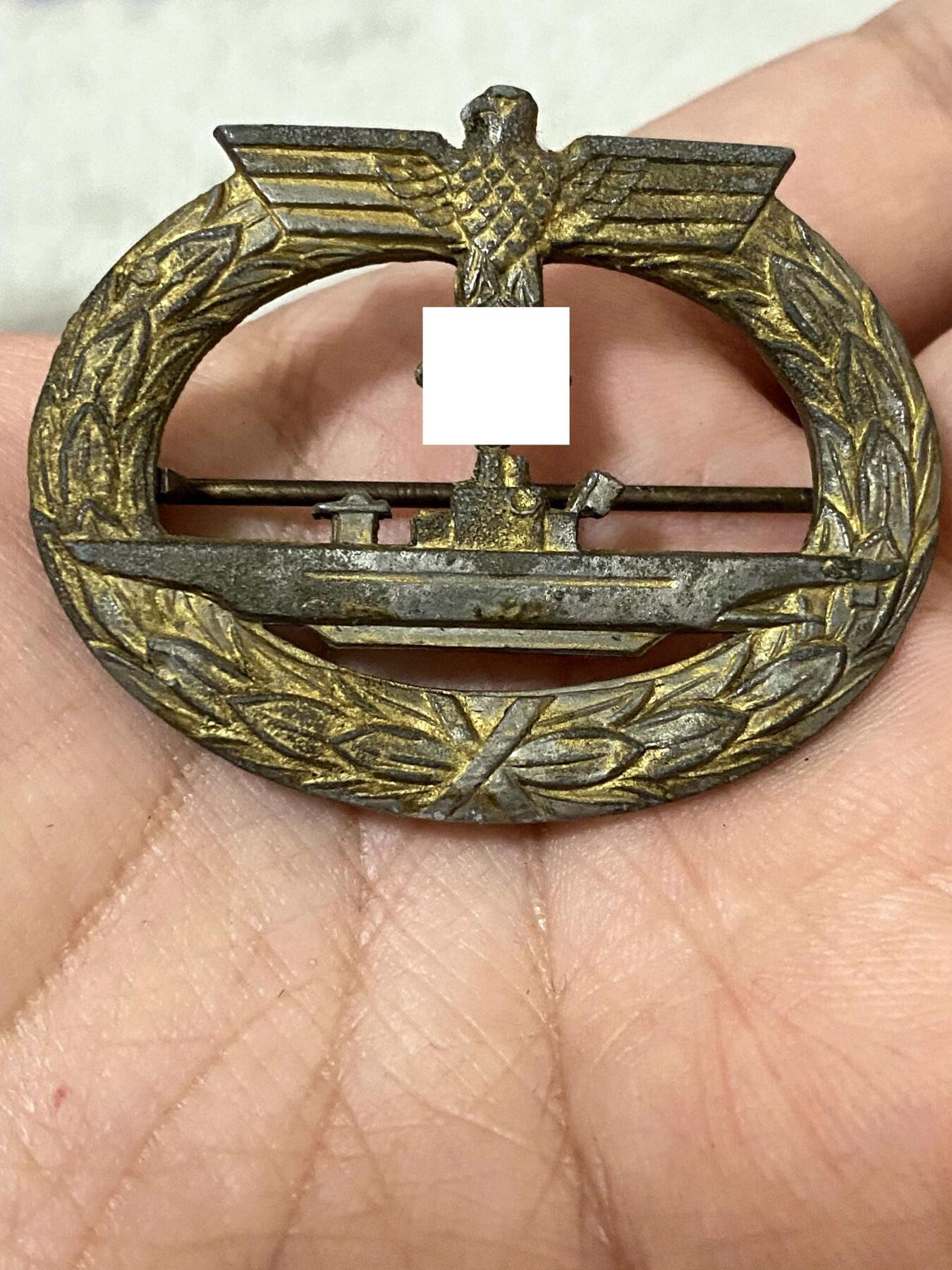 美德苏勋章奖章拍卖 本次各种都有 取消了保留价模式  德因原因只上2-3图 具体的想要的请联系我要完整图。都经过讨论未标明则全部是原品，保真 放心拍。3月4日晚上九点结束在麦稀奇 找不到的加我qq或者微信都是184277308备注苏章拍卖。