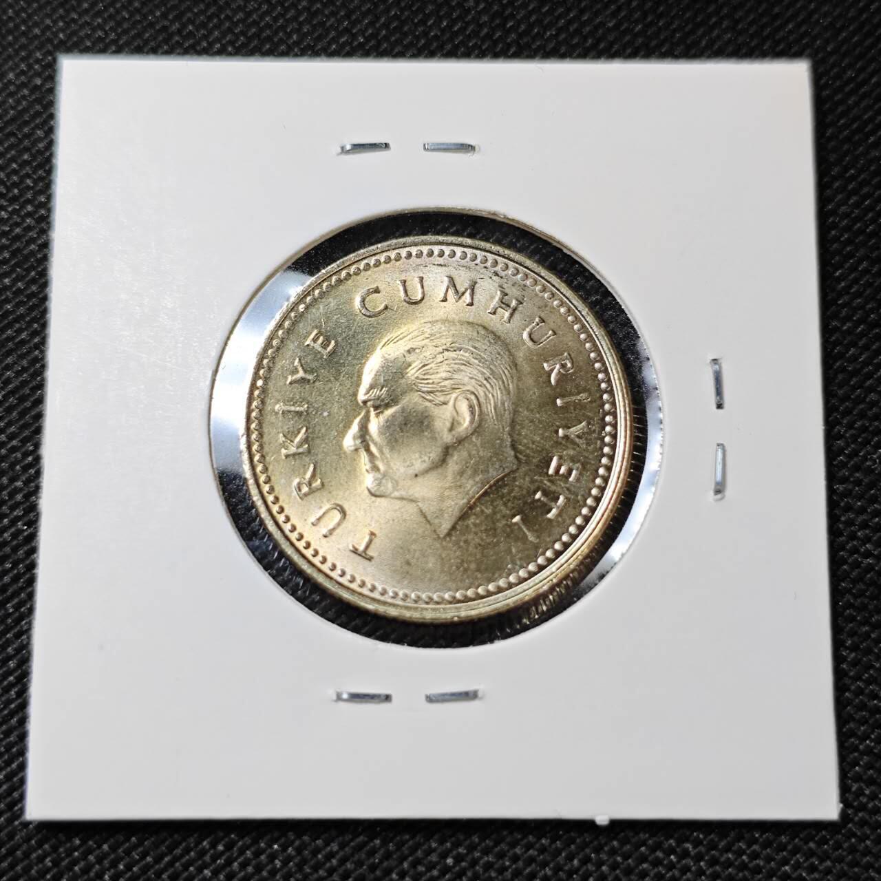 KK钱币收藏小铺   第404期 2月预留时间 周末发货  1993土耳其1000里拉 好品