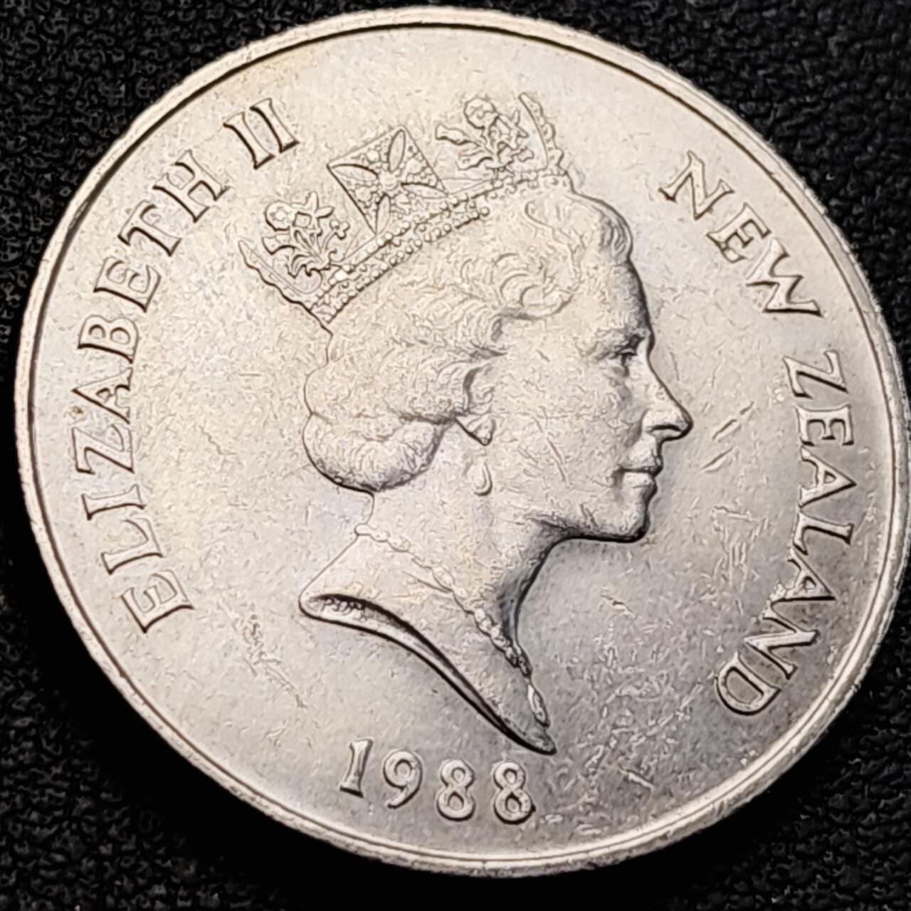 泉币菌-第205场-拍品多 请提前出价 。