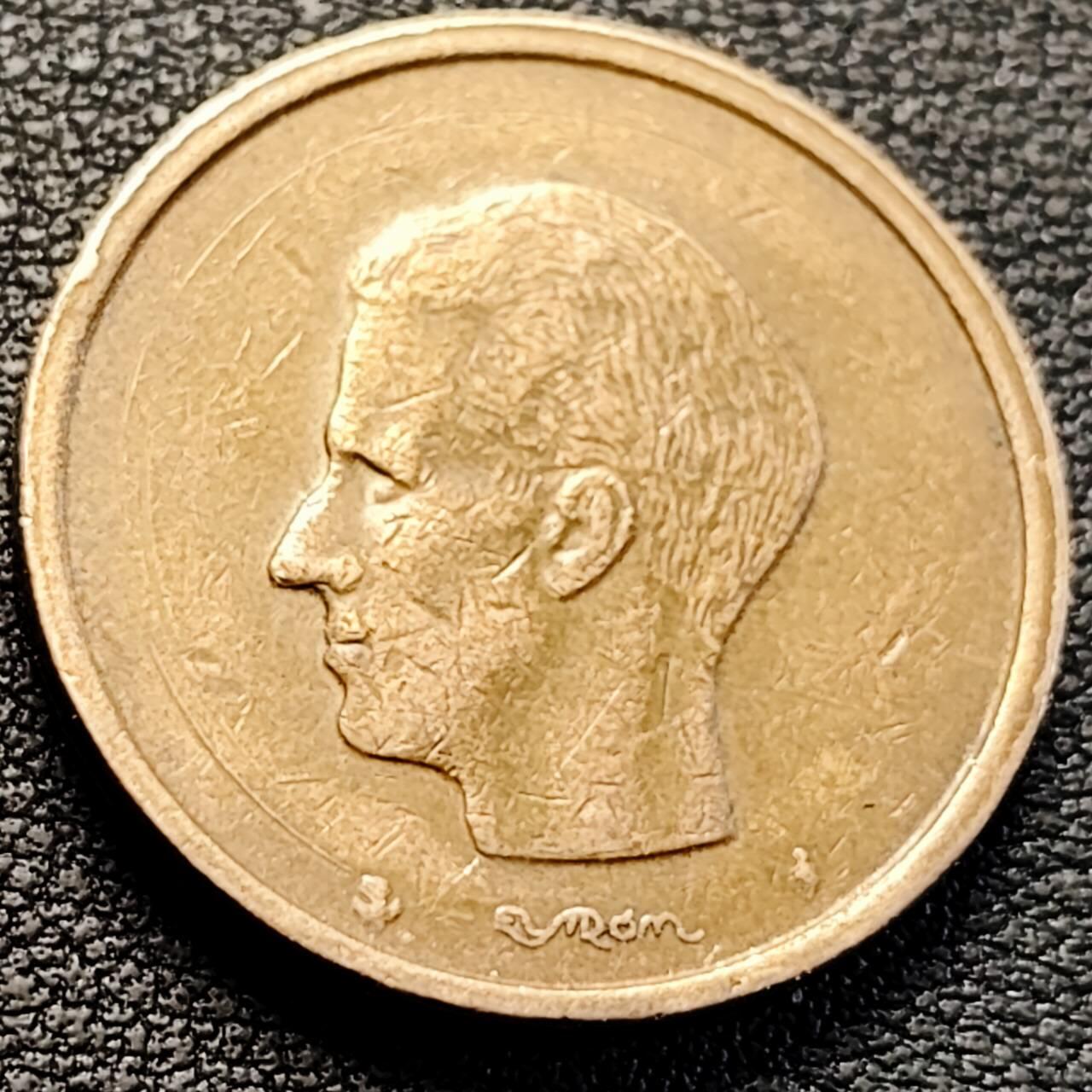 泉币菌-第205场-拍品多 请提前出价 。