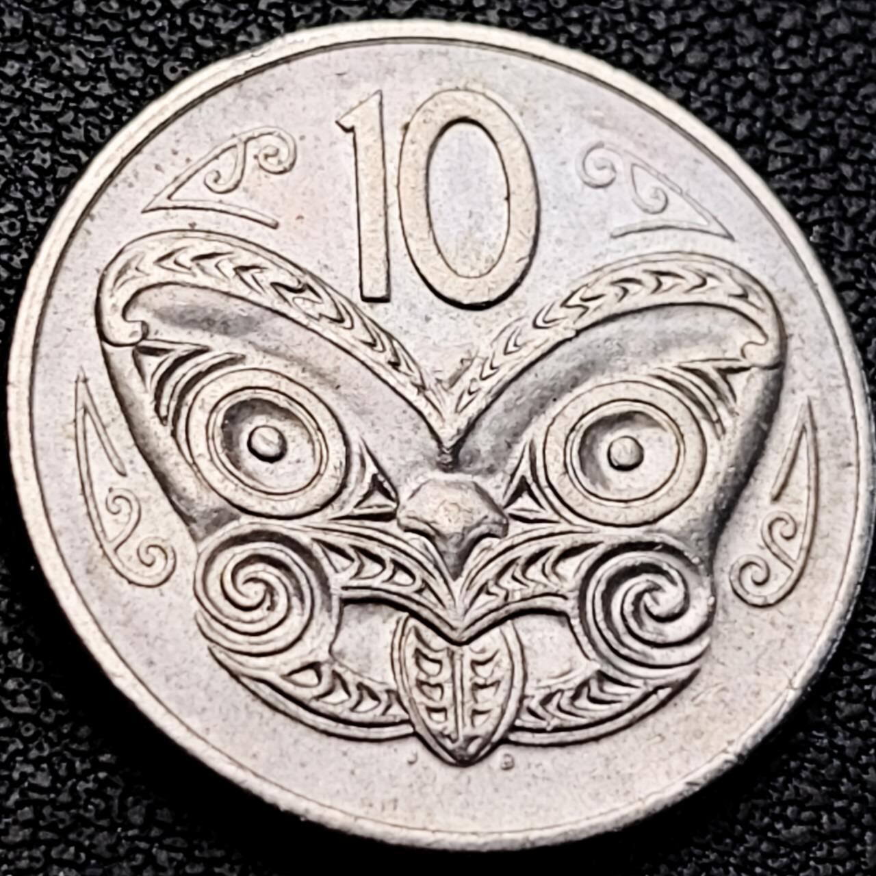 泉币菌-第205场-拍品多 请提前出价 新西兰1980年 10分铜镍币 伊丽莎白二世 毛利人面具 23.62mm