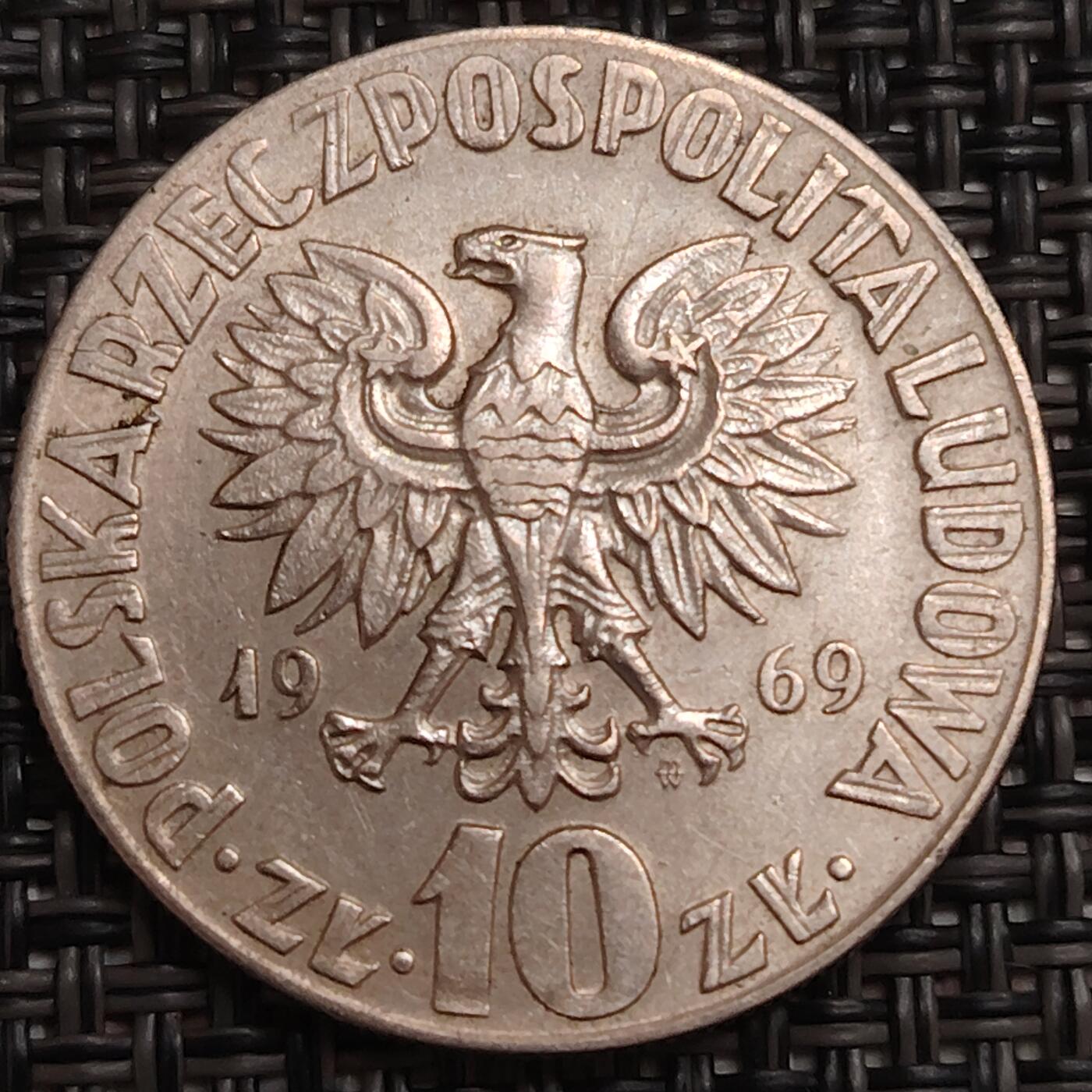 布加迪🐬～世界钱币(上海)🌾第 280 期 /  各国套币和散币 波兰🇵🇱 1969年 10兹罗提 天文学家哥白尼 28mm 小版