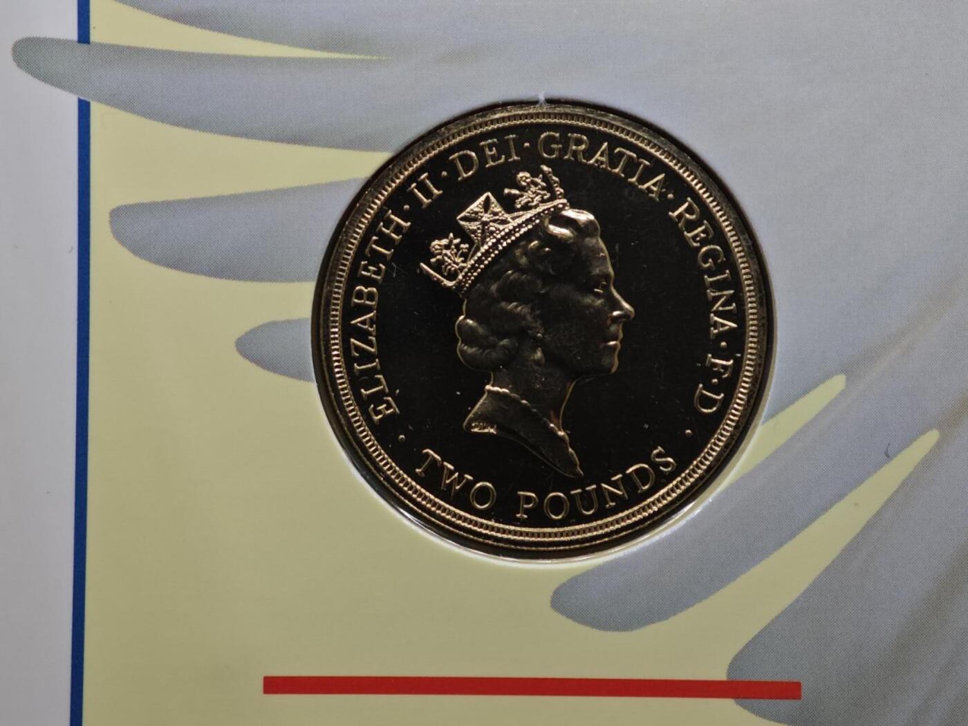  【淘币小摊】限时拍第八百七十八拍   克朗币邮币封场    每周一统一发货 英国1995年2镑卡册