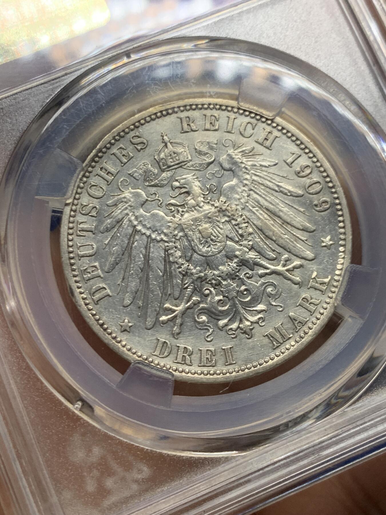 《竞宝斋》第468场 周日，周一 2场连拍 （全场包邮）欢迎送拍 众诚详评 AU58 德国 1909年 巴伐利亚奥拓一世3马克银币 慕尼黑厂（Ｄ）打制。重16.68克 900银 约含纯银15克。