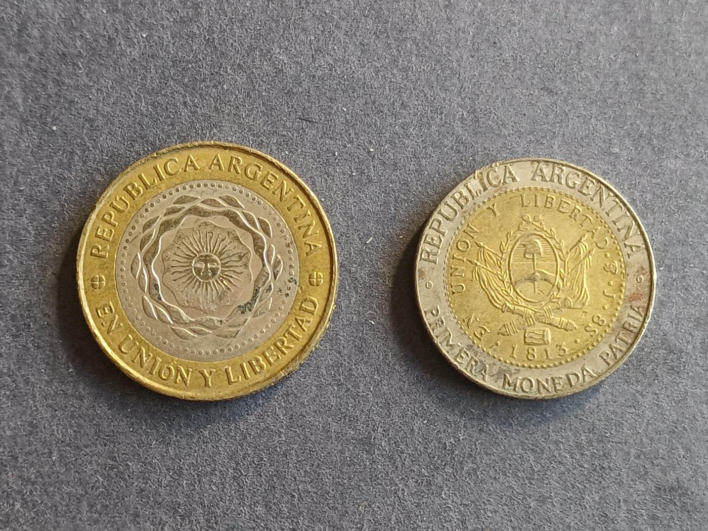 【游宝拍卖】丙午马年第9期 阿根廷 2比索1比索 双色币