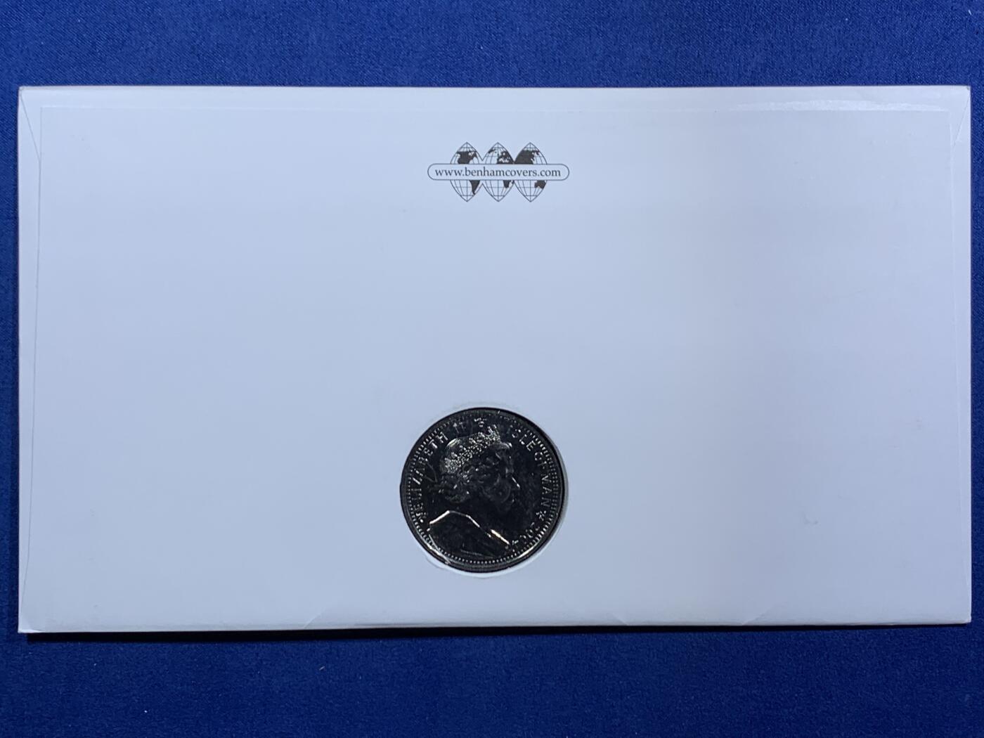 《竞宝斋》第468场 周日，周一 2场连拍 （全场包邮）欢迎送拍 英国马恩岛2004年诺曼底登陆日60周年1克朗纪念币，邮币封，附8张登陆日邮票和60周年邮戳