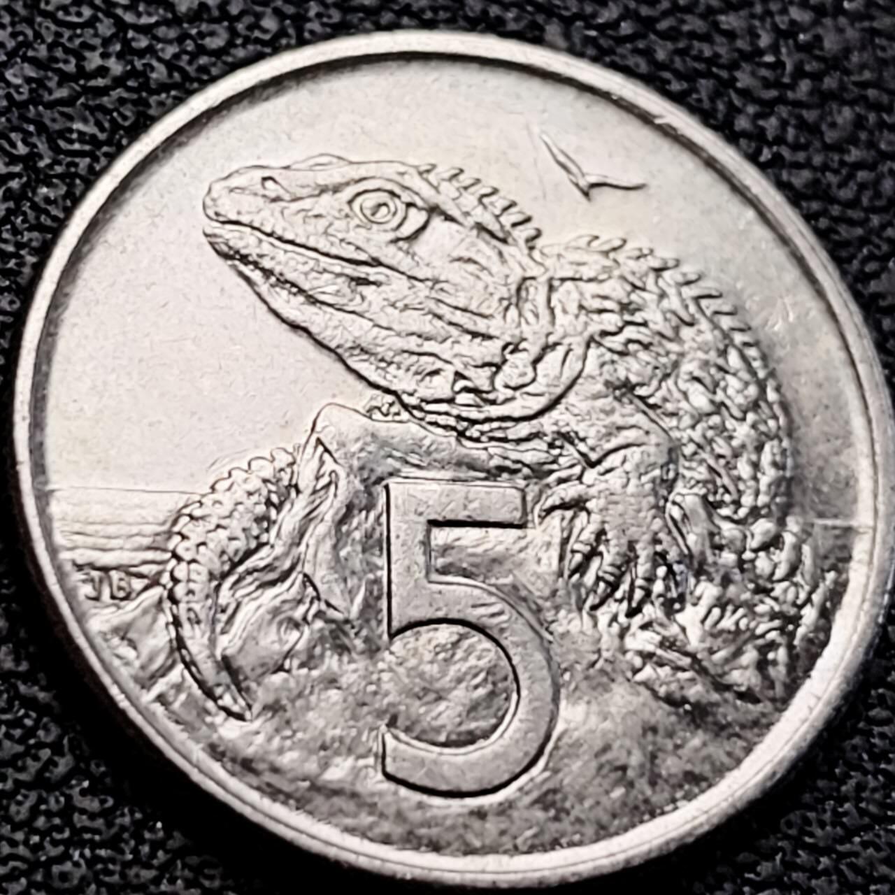 泉币菌-第205场-拍品多 请提前出价 。