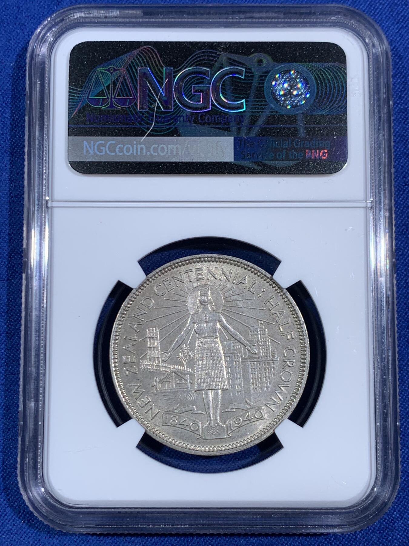 《竞宝斋》第468场 周日，周一 2场连拍 （全场包邮）欢迎送拍 NGC MS63 新西兰建国百年纪念1/2克朗银币 好品不是很常见的品种 整体细节光度都很不错