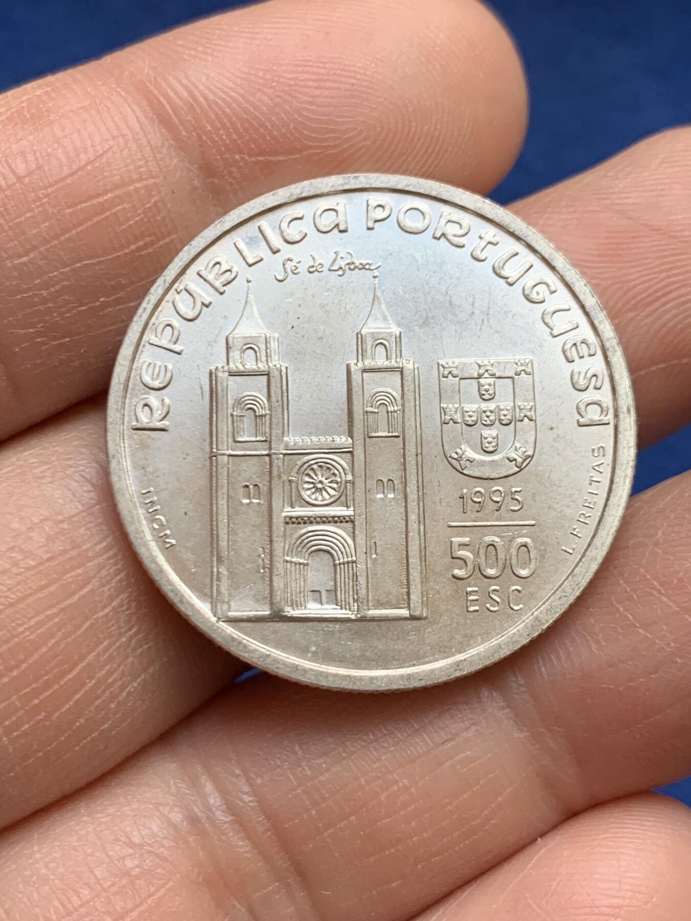 《竞宝斋》第468场 周日，周一 2场连拍 （全场包邮）欢迎送拍 葡萄牙1995年圣安东尼诞辰800周年500埃斯库多银币 13.92克