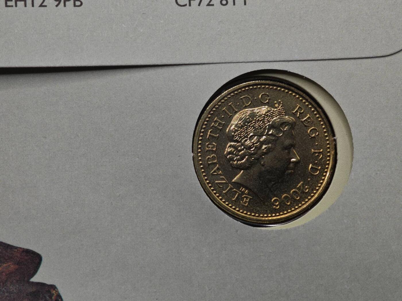  【淘币小摊】限时拍第八百七十八拍   克朗币邮币封场    每周一统一发货 英国2006年一镑邮币封