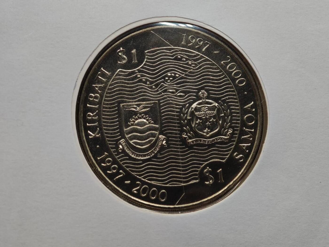  【淘币小摊】限时拍第八百七十八拍   克朗币邮币封场    每周一统一发货 基里巴斯萨摩亚2000年分割币邮币封