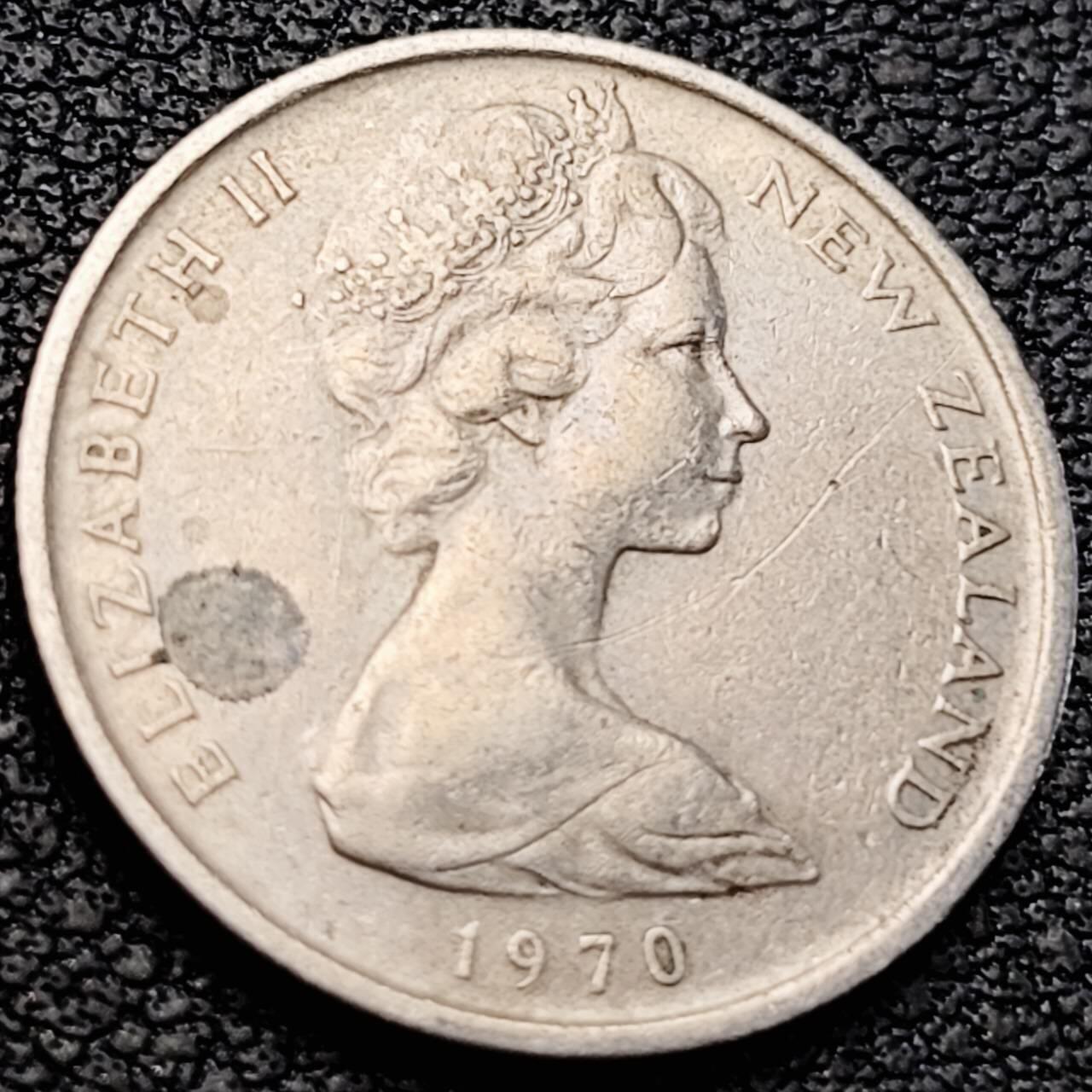 泉币菌-第205场-拍品多 请提前出价 。